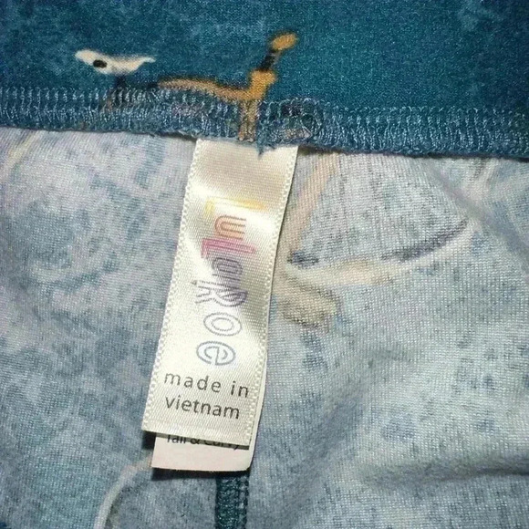 Lularoe TC‎ “unicorns” leggings bundle of 2pk! VGUC. Slight wear& pilling. - Picture 13 of 13